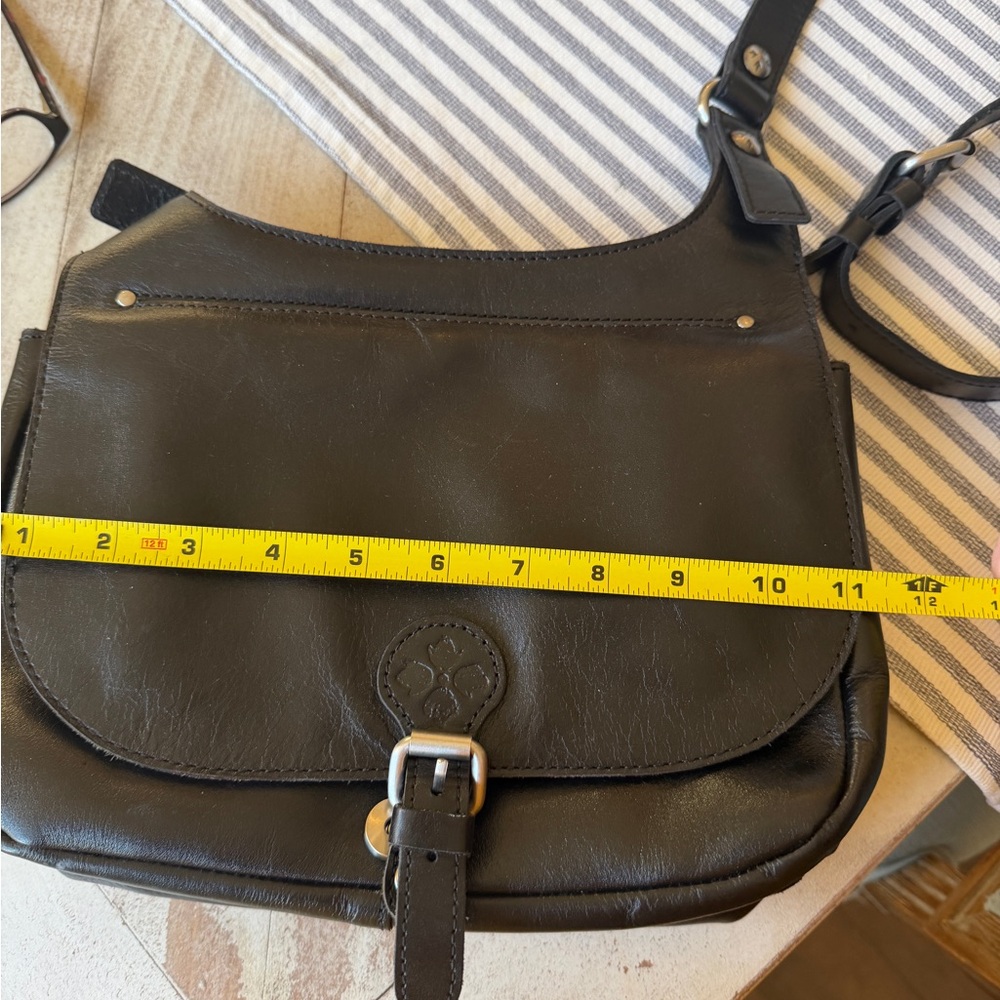 Patricia Nash Black Leather Crossbody Bag - Picture 5 of 6
